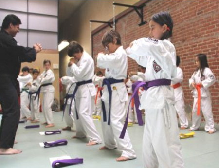 Kids focused on karate classes